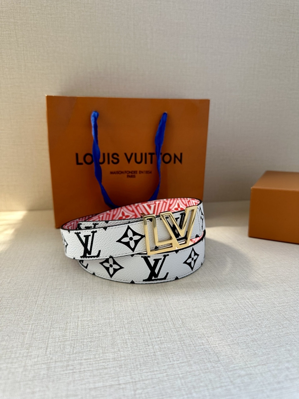 激安ルイヴィトンベルト側面デザイン